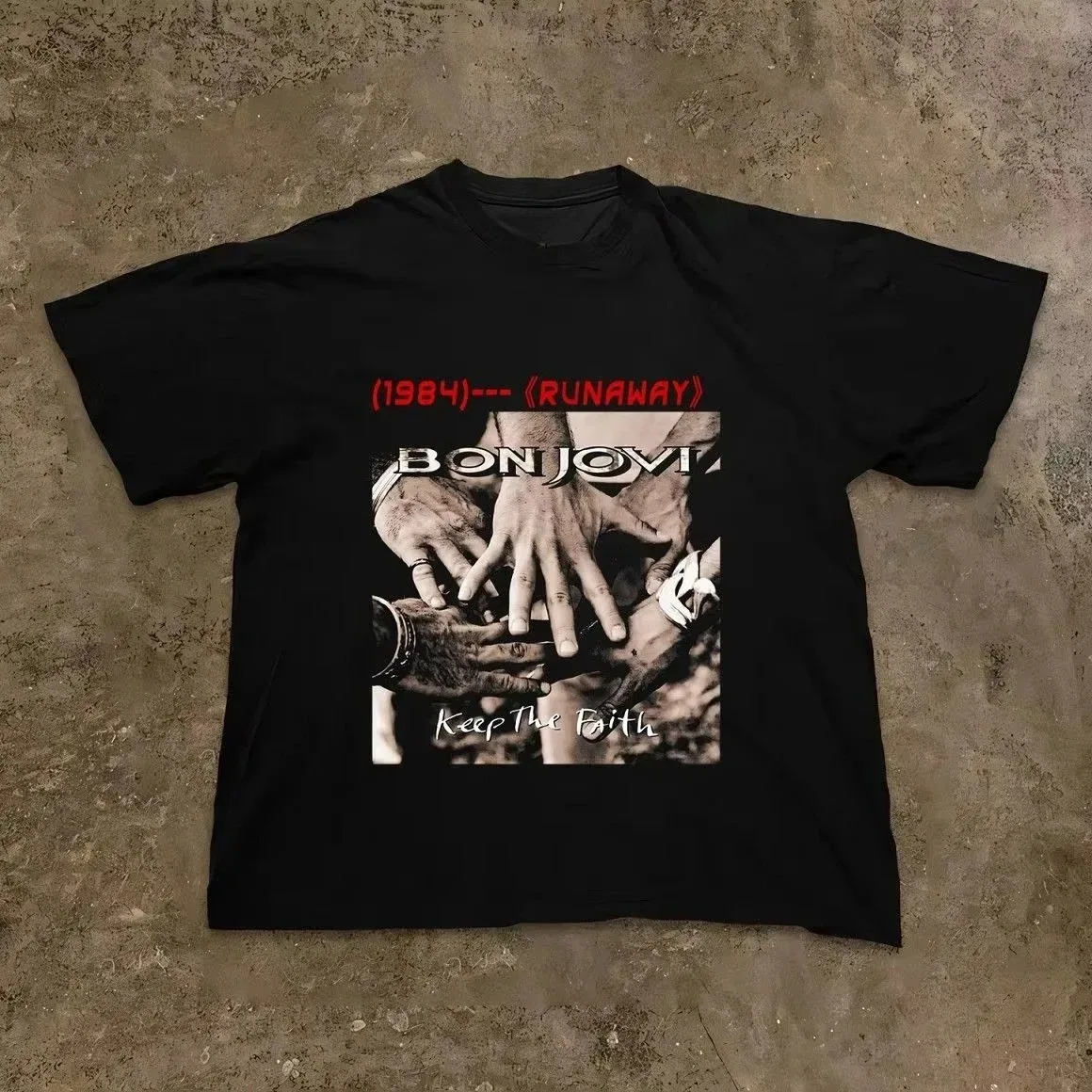 Classic Hard Rock Band Bon Jovi Graphic Printed T-shirt Women Men Women O-neck Cotton Top Loose Casual Oversized Summer New Tee