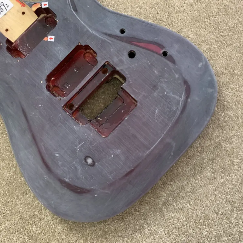 EB892 Floyd Rose Electric Guitar Unfinished Guitar Body 2 Humbucker in Solid Wood with Paint Damage Cracks for Replace DIY