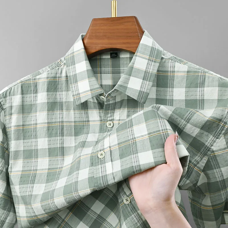 Cotton Woven Comfortable Breathable Business Men Short-sleeved Shirt Men