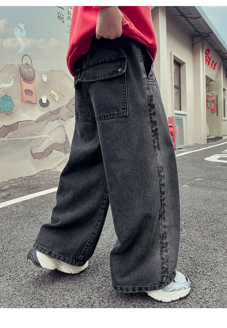 Frühlings- und Herbst-Kinderjeans in Schwarz, lockere gerade Hosen für Jungen, weite Denim-Hosen für Teenager. – Detail 3