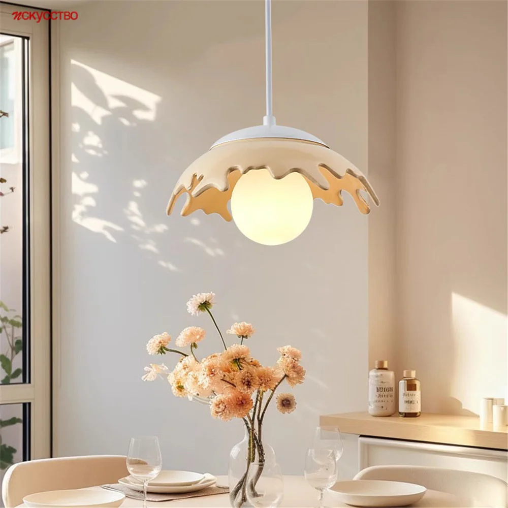 

Французский кремовый стиль, сломанная яичная скорлупа, светодиодные подвесные светильники, детская спальня, прикроватный обеденный стол, подвесные светильники, лампа для домашнего декора