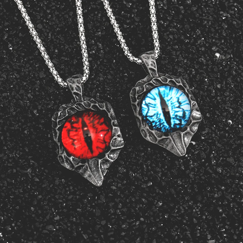 Hip-Hop New Trendy Red Eye Stone Inlaid Pendant Necklace Eye of The Devil Pendant Men\'s Character Retro Devil Eye Pendant Chain