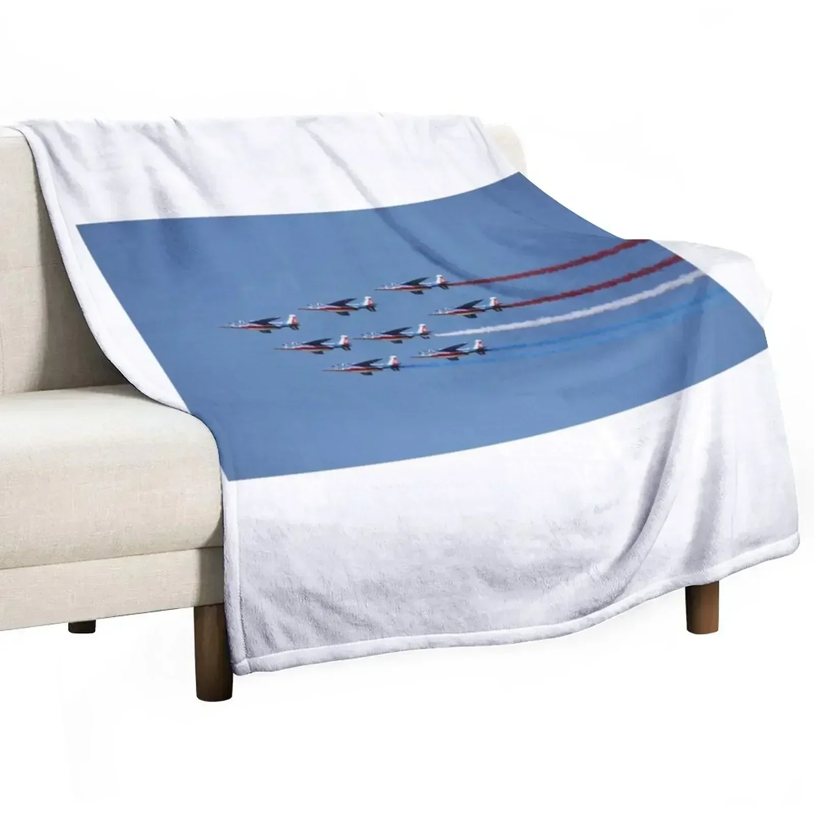 Patrouille de France over Yorktown, Virginia Throw Blanket Luxury Designer Plush Thin Picnic For Baby Blankets