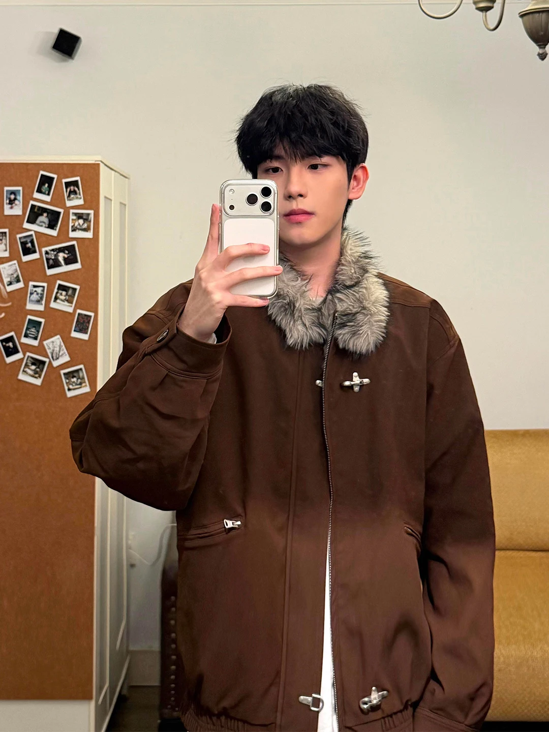 American Style Thickened Cotton Jacket Men's Winter Coat with Fur Collar Plane Button Design High-End Feeling Cool Outerwear