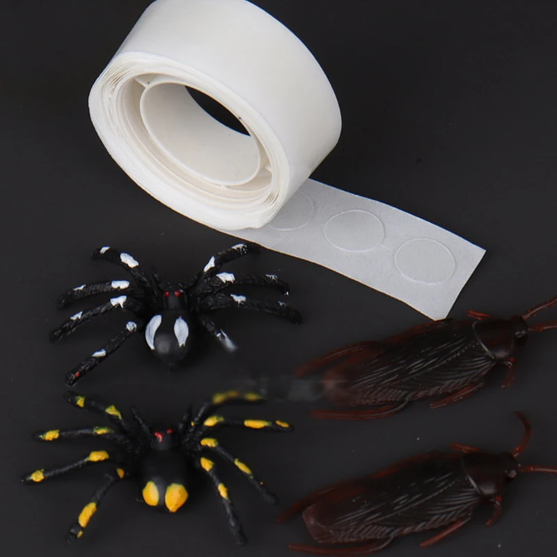 Magic Spider and cockroaches come out of Phones Close Up Magic Mentalism Props Jokes Toys llusions Magic Tricks Mentalism Props