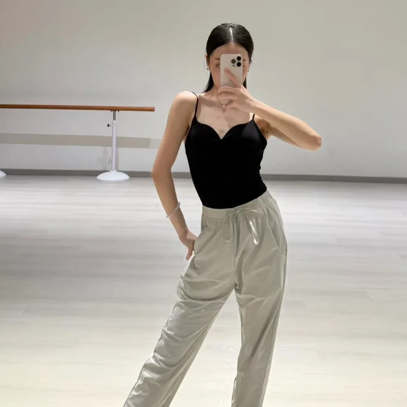 Abito da ballo latino da donna sexy personalizzato Completo da pratica per adulti Set da performance Canotta nera Top Pantaloni sportivi corti senza schienale