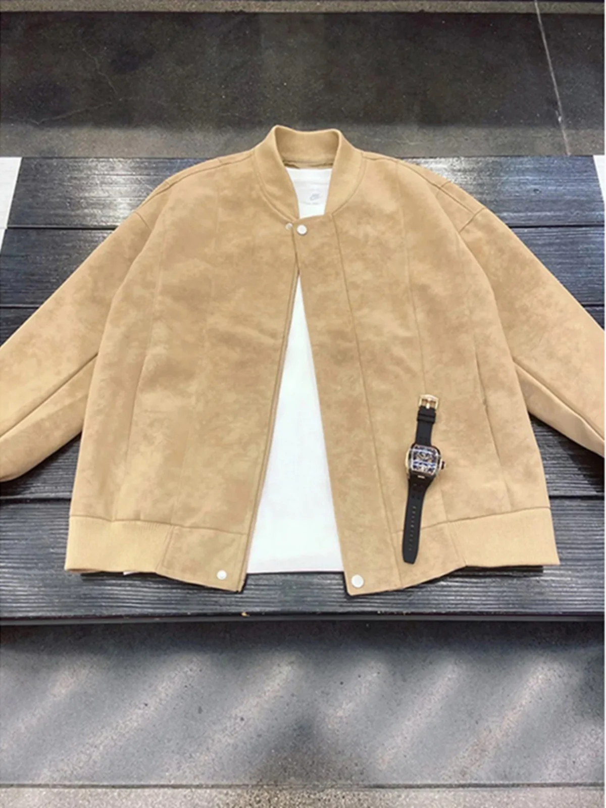 

Мужская ретро-куртка из замши в американском стиле, весенняя, модная, цвета хаки, с воротником-бомбером, в стиле рабочей одежды, свободного кроя, из полиэстера/нейлона.