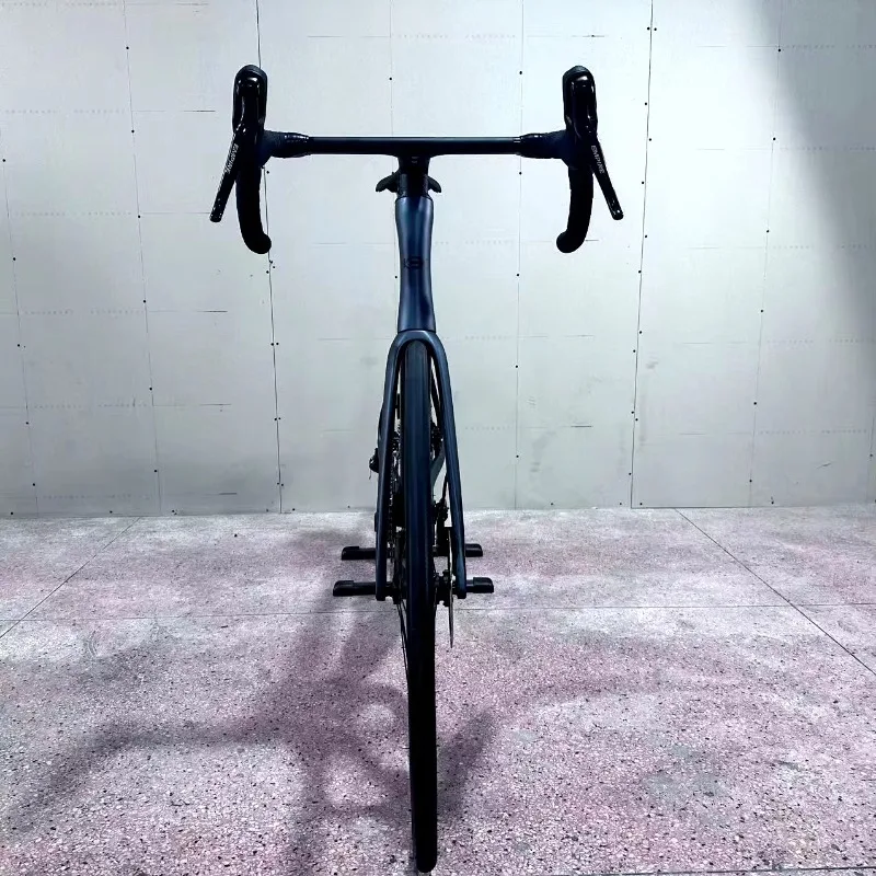 61cm Full Carbon Road Bike 24 Speed Carbon Wheels Integrated Handlebar Disc Brake 386BB Racing Bicycle Men Women Adult Racing view 5