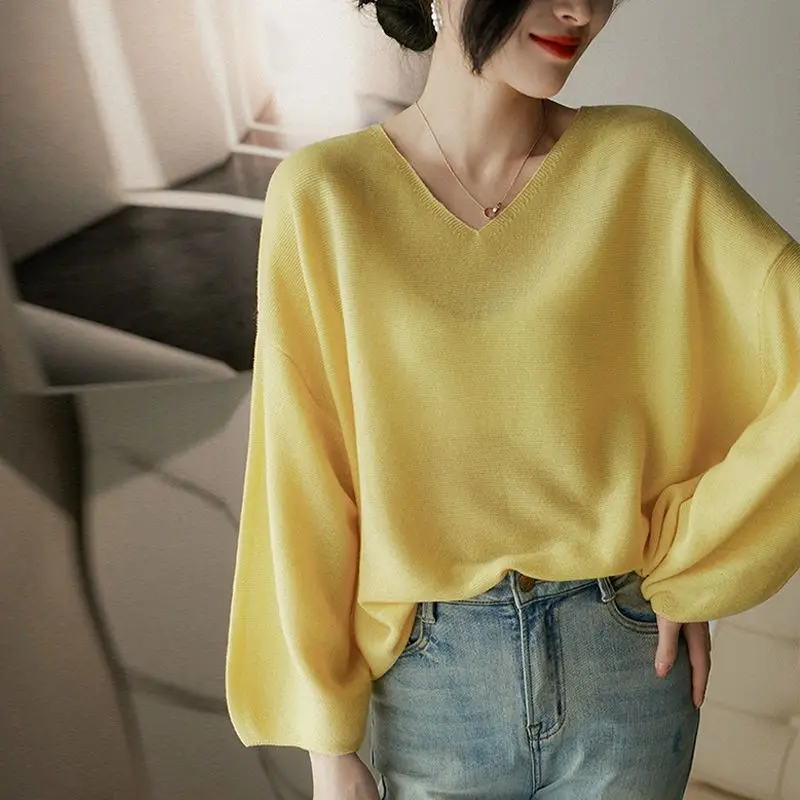 Fashion V-Neck Knitted Solid Color All-match Blouse Women\'s Clothing 2023 Spring Summer New Casual Pullovers Loose Korean Shirt