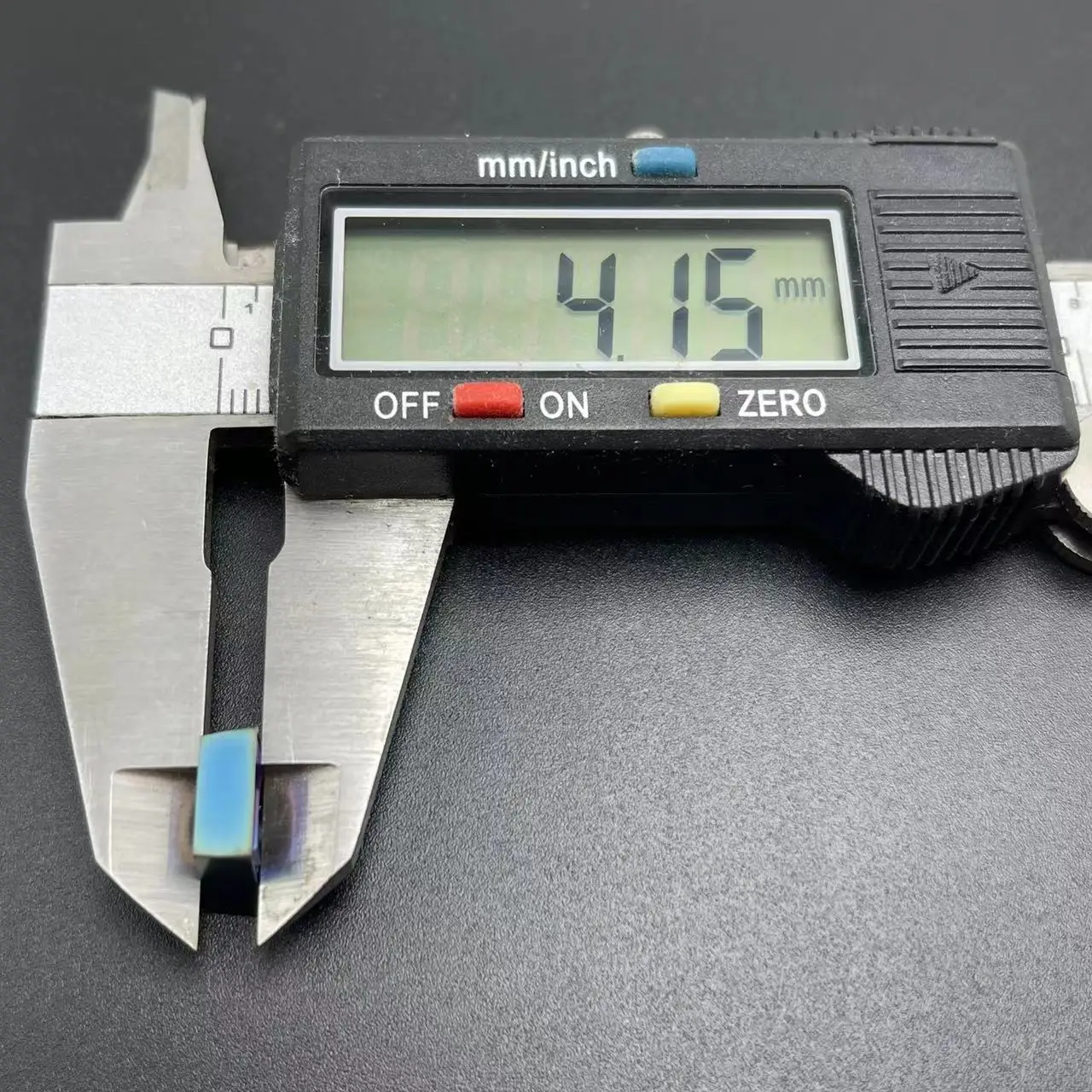 Nano blue CCMT09T304 CCMT09T308 utensile da taglio CNC cilindrico in acciaio temprato per utensili in metallo duro di alta qualità