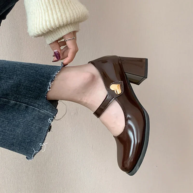 Fall 2024 new women\'s fashion comfortable square head shallow mouth loafers
