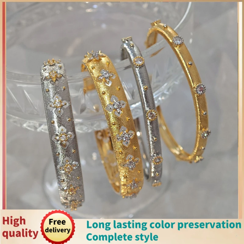 

Hot Italian Broqi Lati drawing process hollow-out two-color four-leaf clover ladies light luxury all-in-one jewelry bracelet