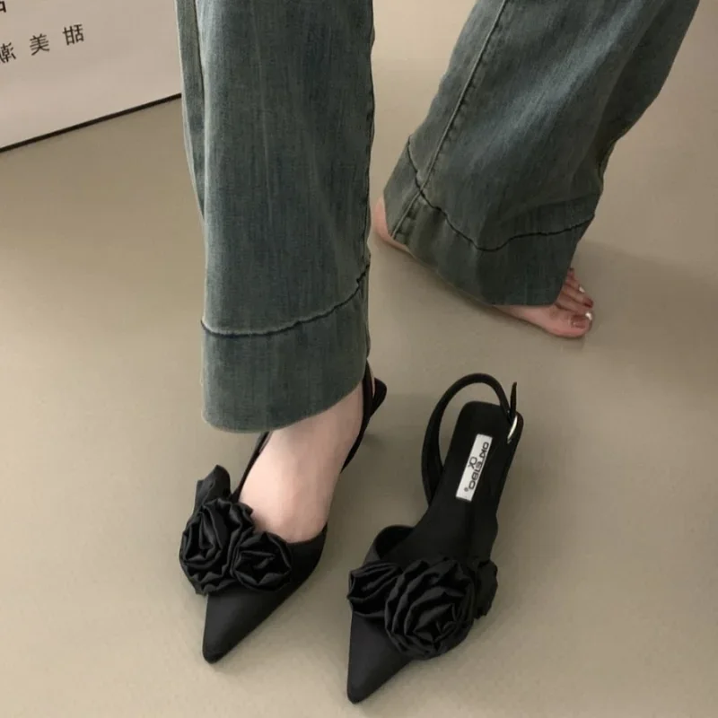 Sandales d'été à talons hauts pointus pour femmes, chaussures Sexy à fleurs, à la mode, pour fête de mariage