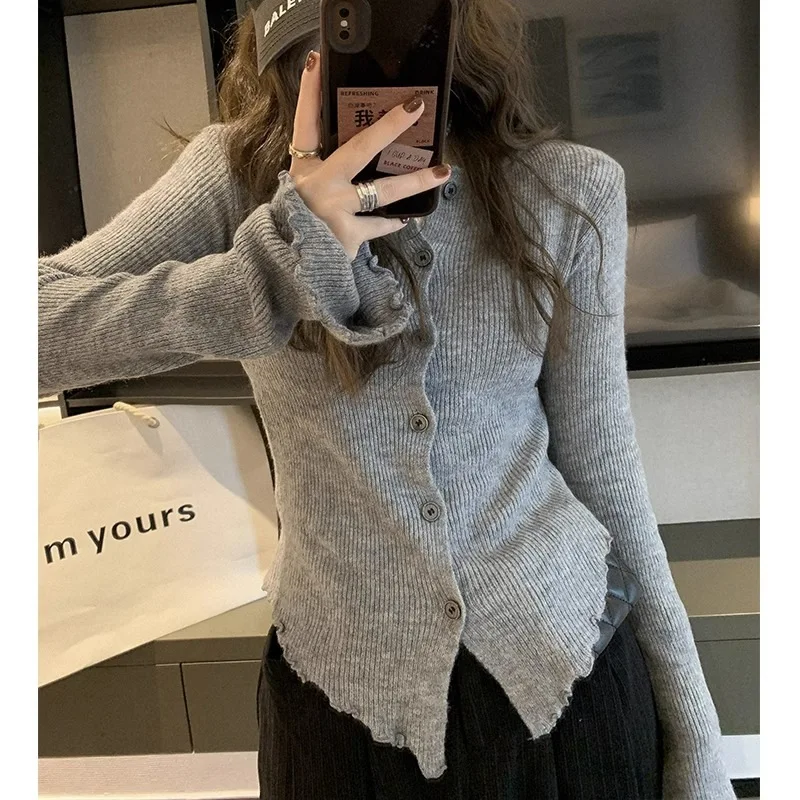Gray Irregular Knitted Base Shirt Women's Early Autumn New Design Sense Niche Slim Slim Waist with A Top