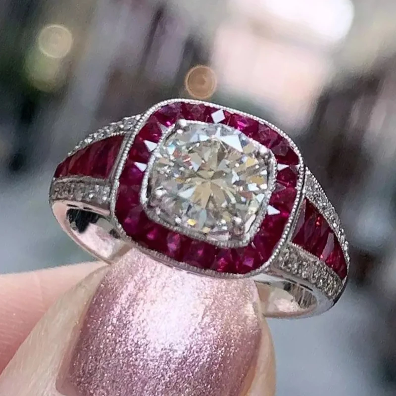 Huitan Leuchtend rote Zirkonia-Eheringe für Frauen, einzigartiges Design, Verlobung, Jahrestag, Party, Luxusringe, trendiger Schmuck