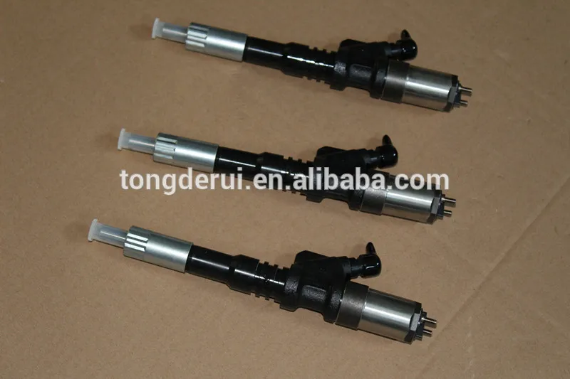 Asamblea 6156-11-3300 6251-11-3100 del inyector de las piezas del motor del excavador de TLF PC400 PC450 genuino y OEM