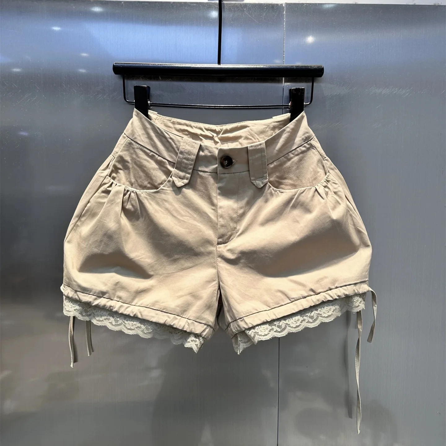 

Khaki Lace Splicing Casual Bud Shorts Women's Summer New Spice Girls Loose and Thin Wide-leg Pants