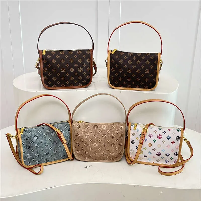 

2026 New Shoulder Crossbody Bags for Women Large Capacity Trendy Fashionable Shoulder Crossbody Square Bag