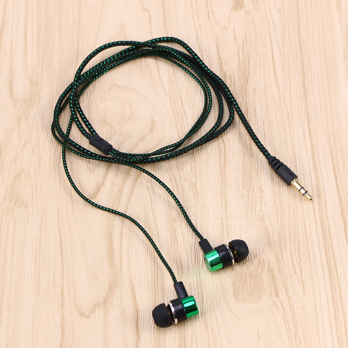 

Stereo Heavy In-Ear Earphones Noise Cancelling Sweatproof 3.5mm Plug Headset for Music Running Headset Gym Use
