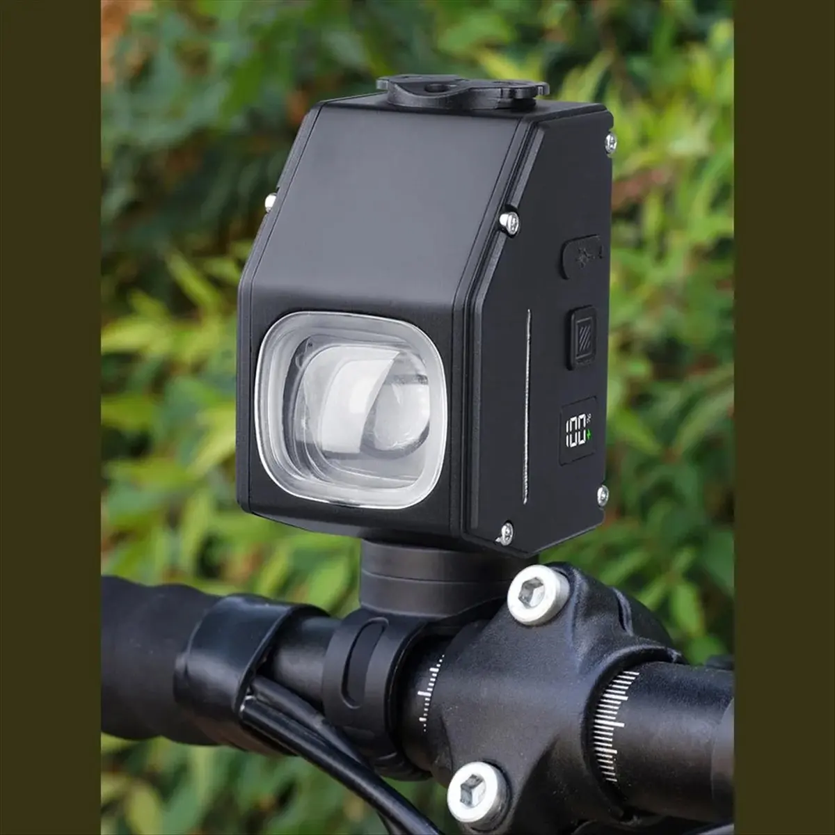 

(ABYM) Aluminum Alloy Bicycle Headlight 2000 Lumen with 8 Modes Anti Glare Cutoff for Night Cycling with 3000mAh Battery
