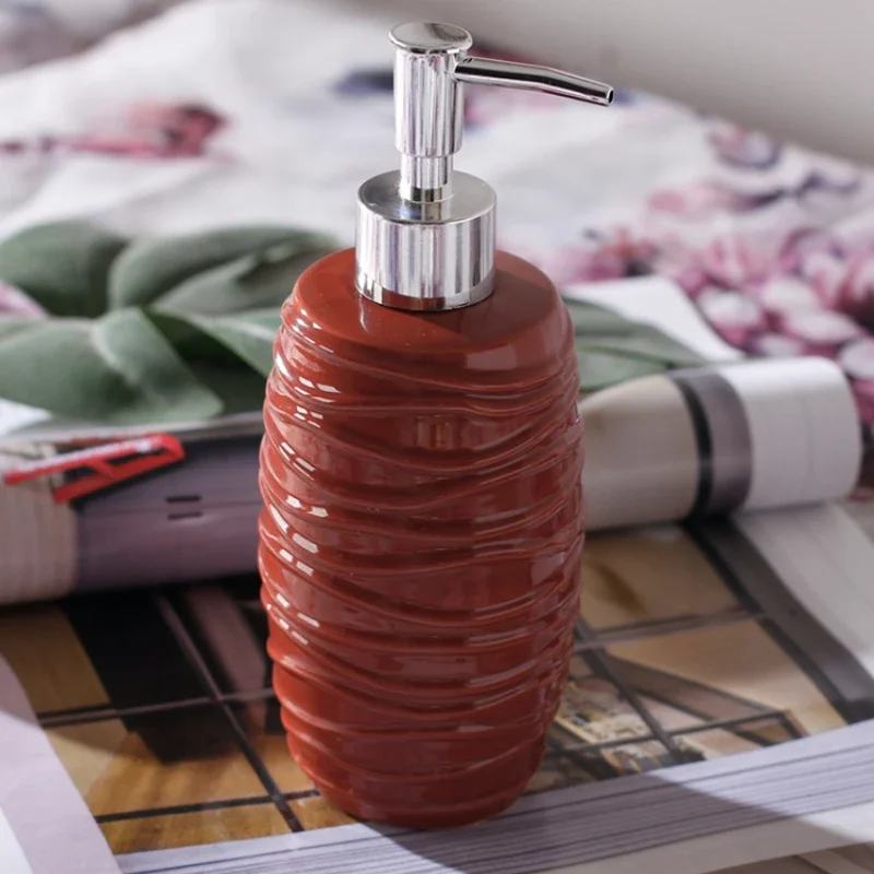 Ceramics Red Liquid Soap Bottle Container Hotel Hand Soap Dispenser Bottle Bathroom Accessories Wristband Hand Dispenser