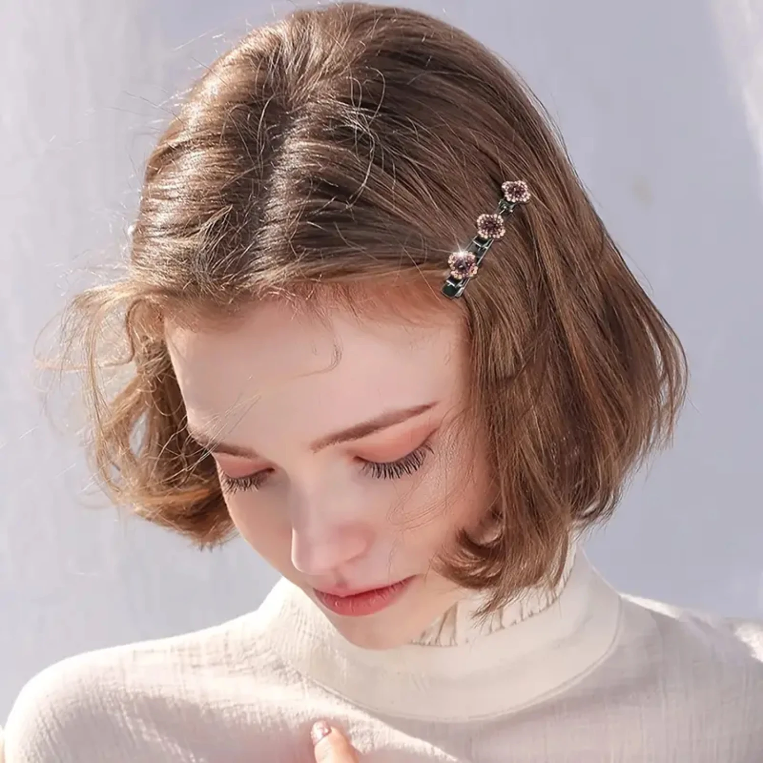 

Crystal Stone Braided Hair Clips Set with Clover Design - Pack of 4 Pieces for Women and Girls Accesorios barberia Haircut cape