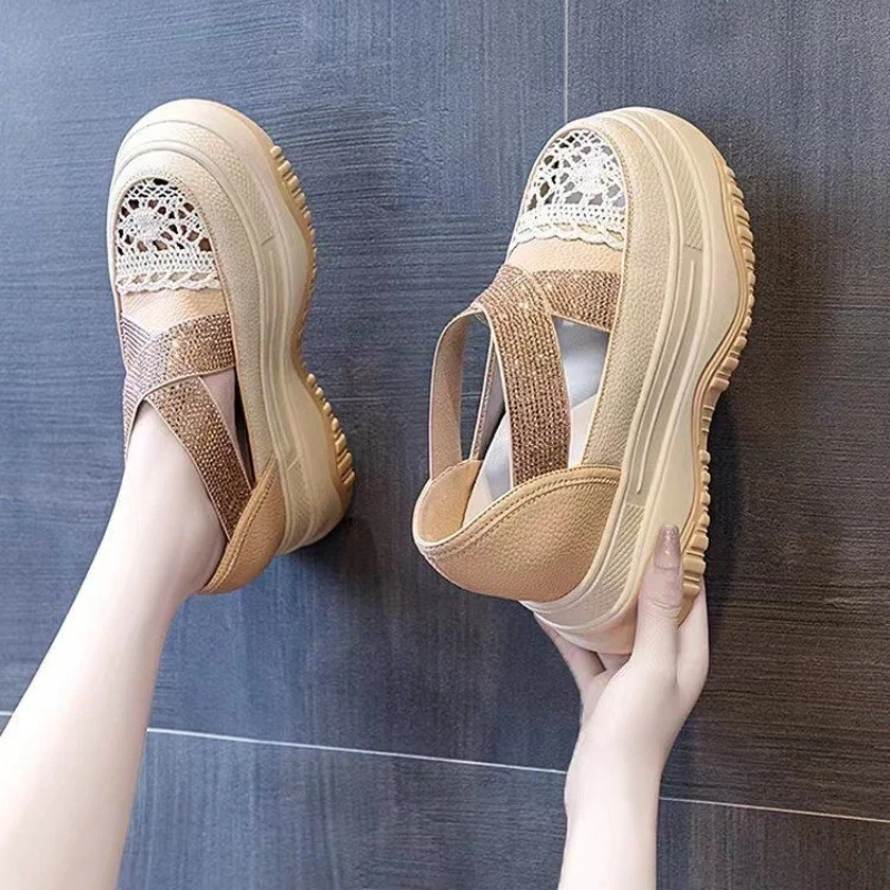 

High Appearance Level Thick Sole Inside Increase Hollow Lace Fashion All Comfortable Non-slip Breathable Women's Single Shoes