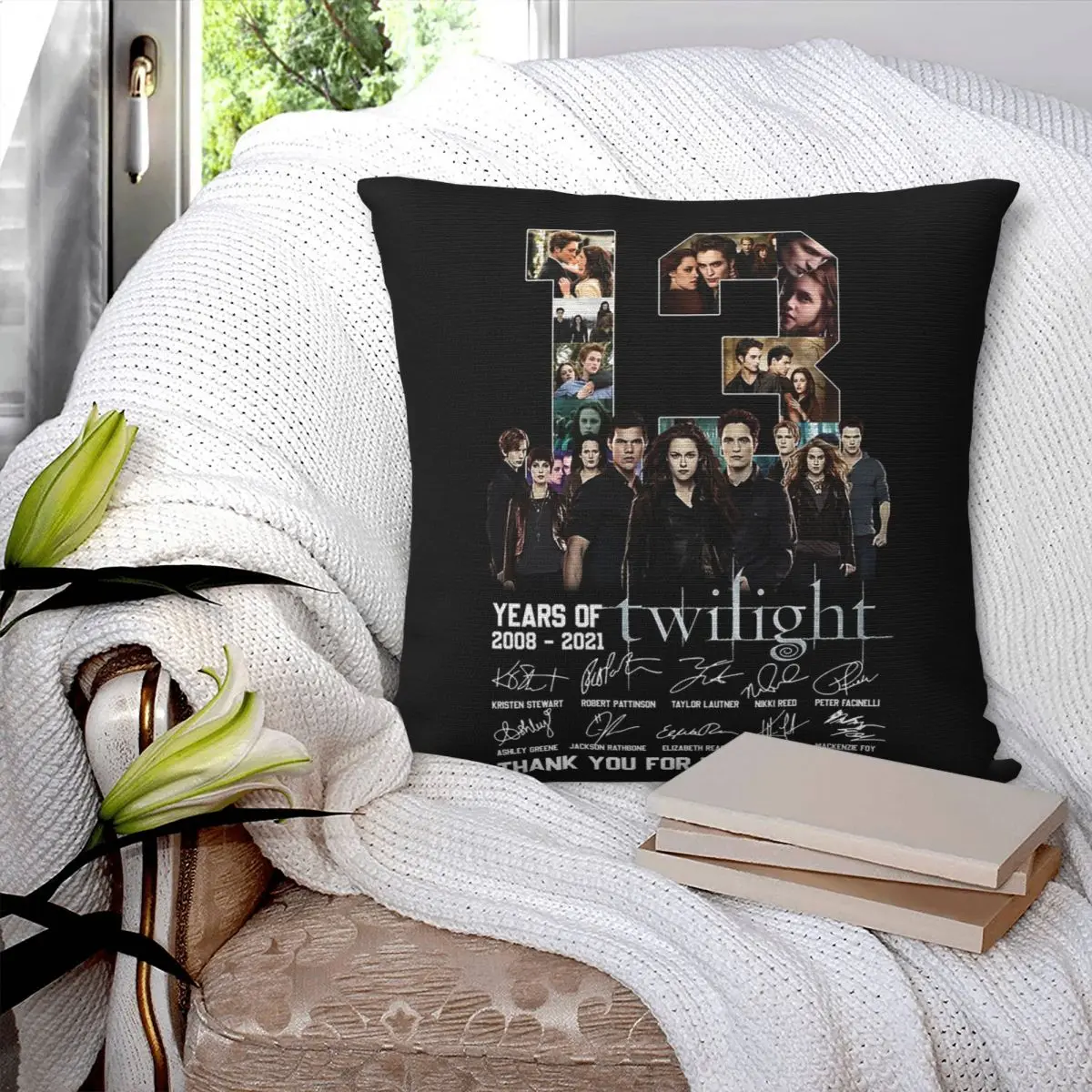 Twilight Midnight Sun Movie Square Pillowcase Pillow Cover Polyester Cushion Comfort Throw Pillow for Home Living Room