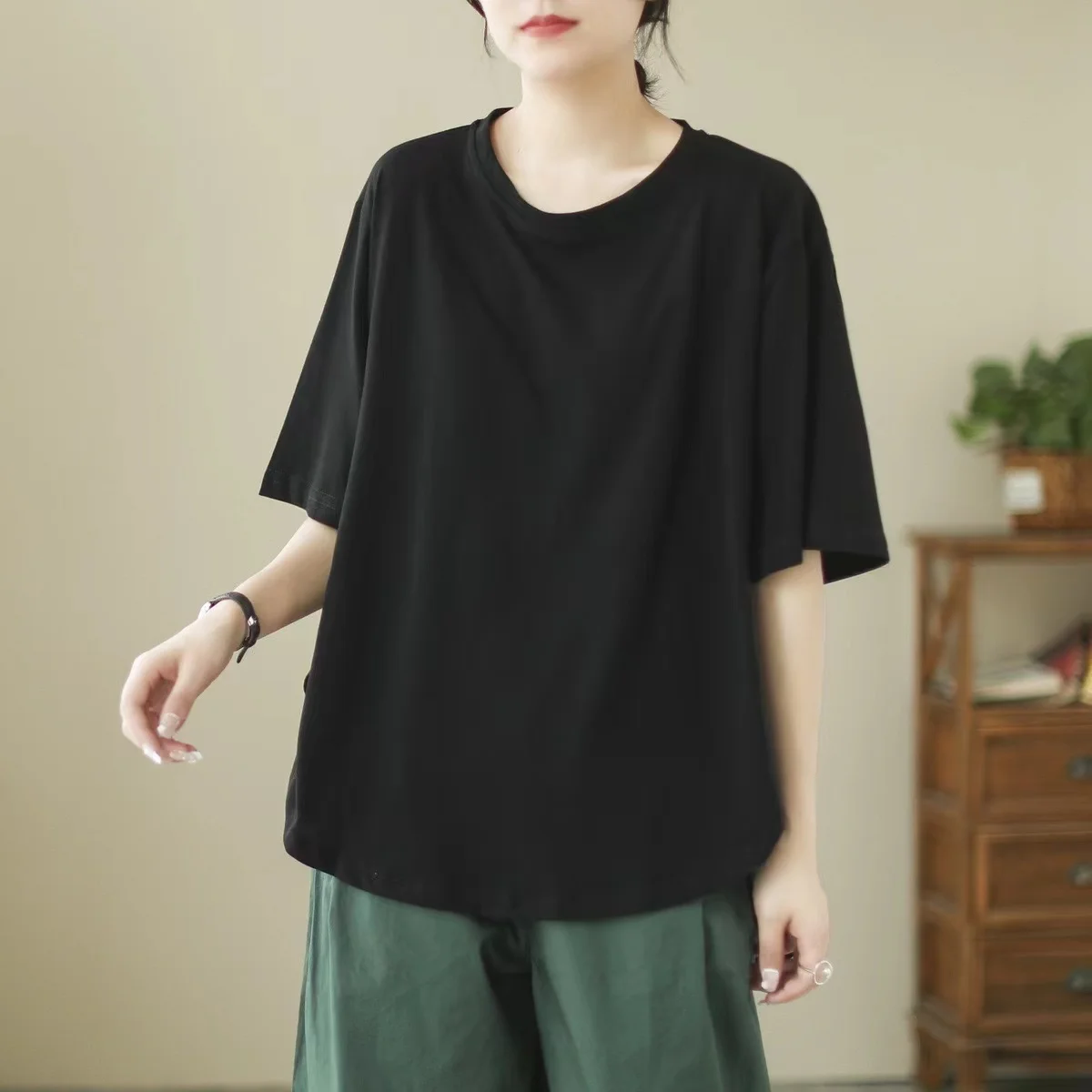 Women's t-shirt Oversized O Neck Short Sleeve Black White Cotton Solid Shirt Loose Tee Plus Size Women's Clothing Chubby