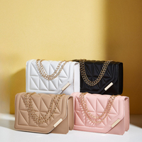Triangle diamond check embroidery small square bag new fashion with solid color sequin magnetic link crossbody bag