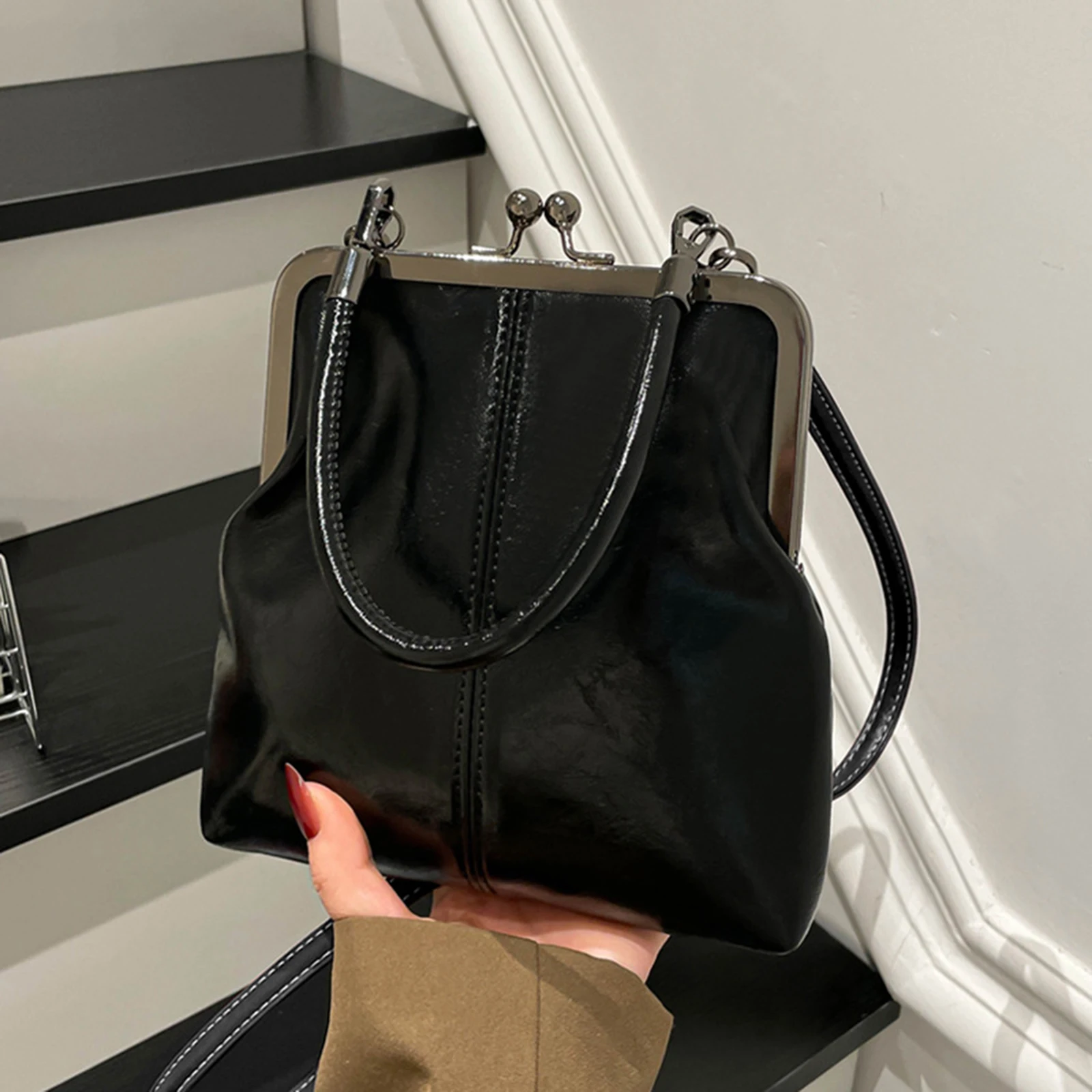 

Женская ретро-сумка через плечо из мягкой кожи с несколькими отделениями для повседневных покупок и поездок на работу