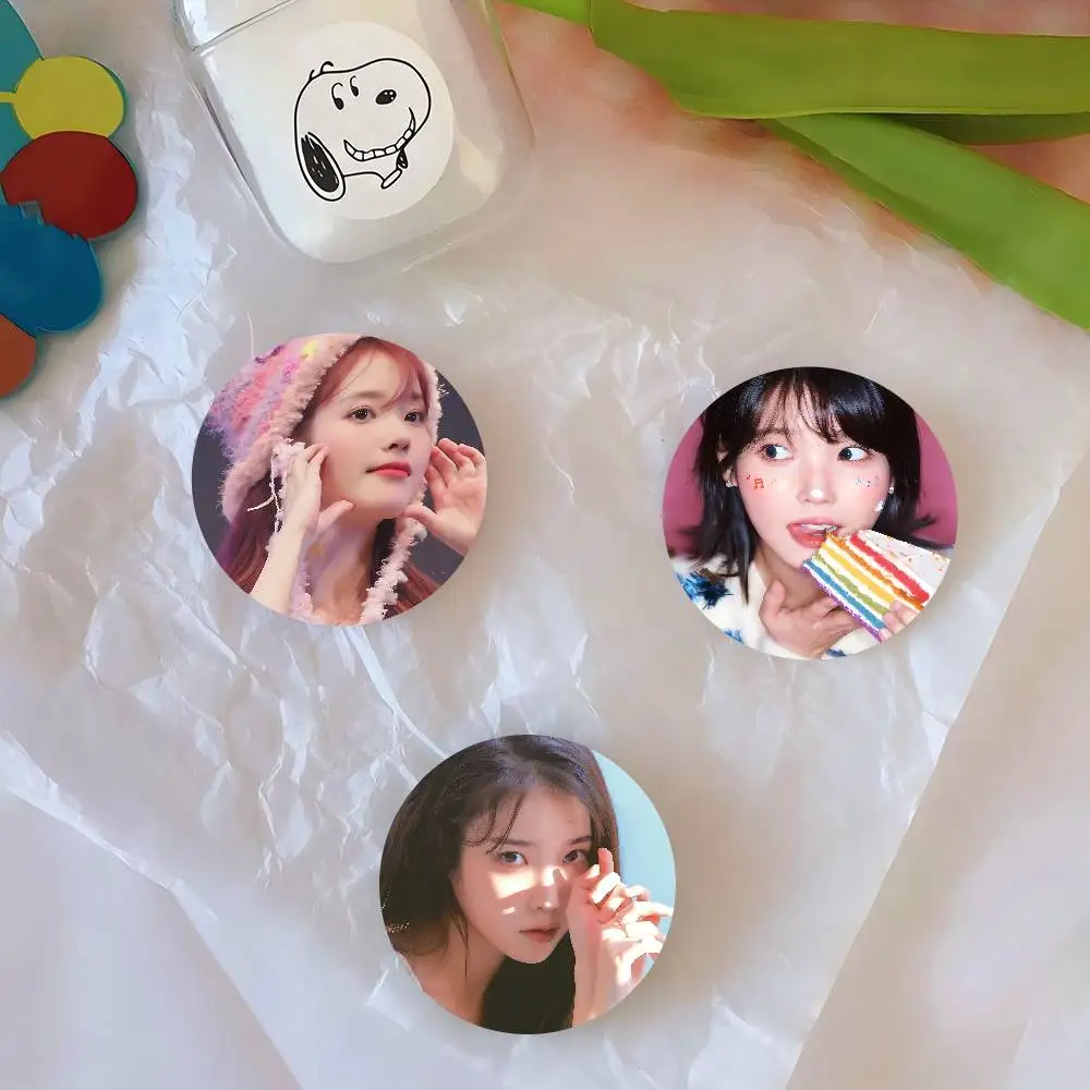 I-Iu Badges Creativ…