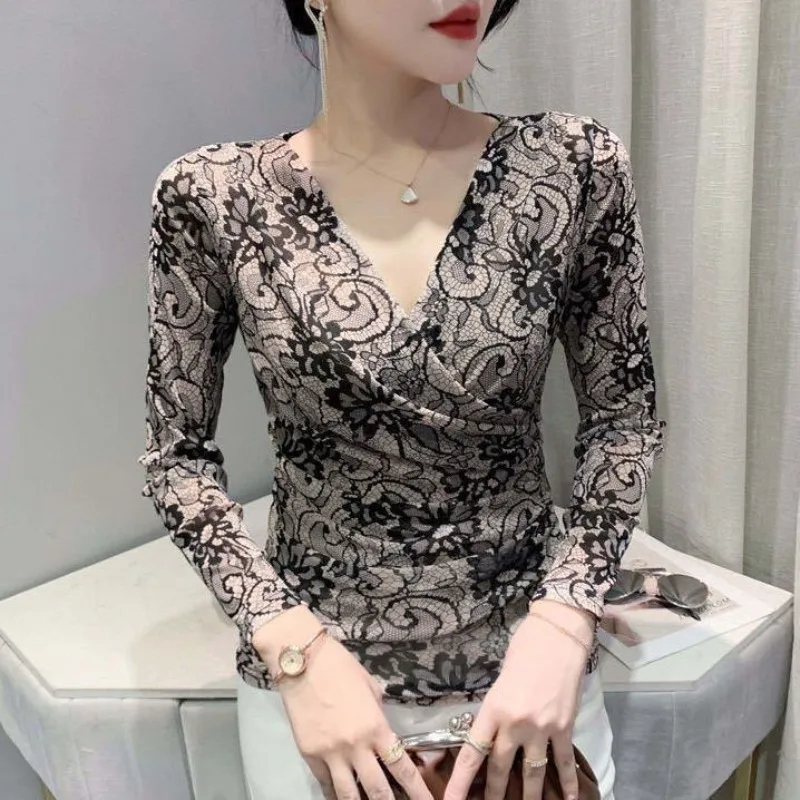 

European Station Vintage Mesh Base Shirt Women's Cross V-neck Style Long Sleeve T-shirt Slim Slim Dance Top Women's Clothing