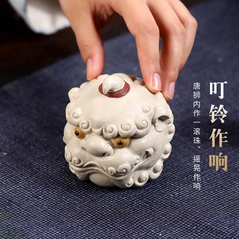 |Yixing Purple Sand Lion Running Tea Ornaments Decoration Boutique Raw Ore Handmade Lion All the Best Tea Set Sculpture Supporta