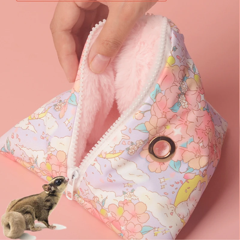 Super Warm Cuddle Sack Sleeping Bag Pouch for Hedgehog Hamster Sugar Glider Hanging Cage Cave Bed Carrier Bag Pouch with Strap