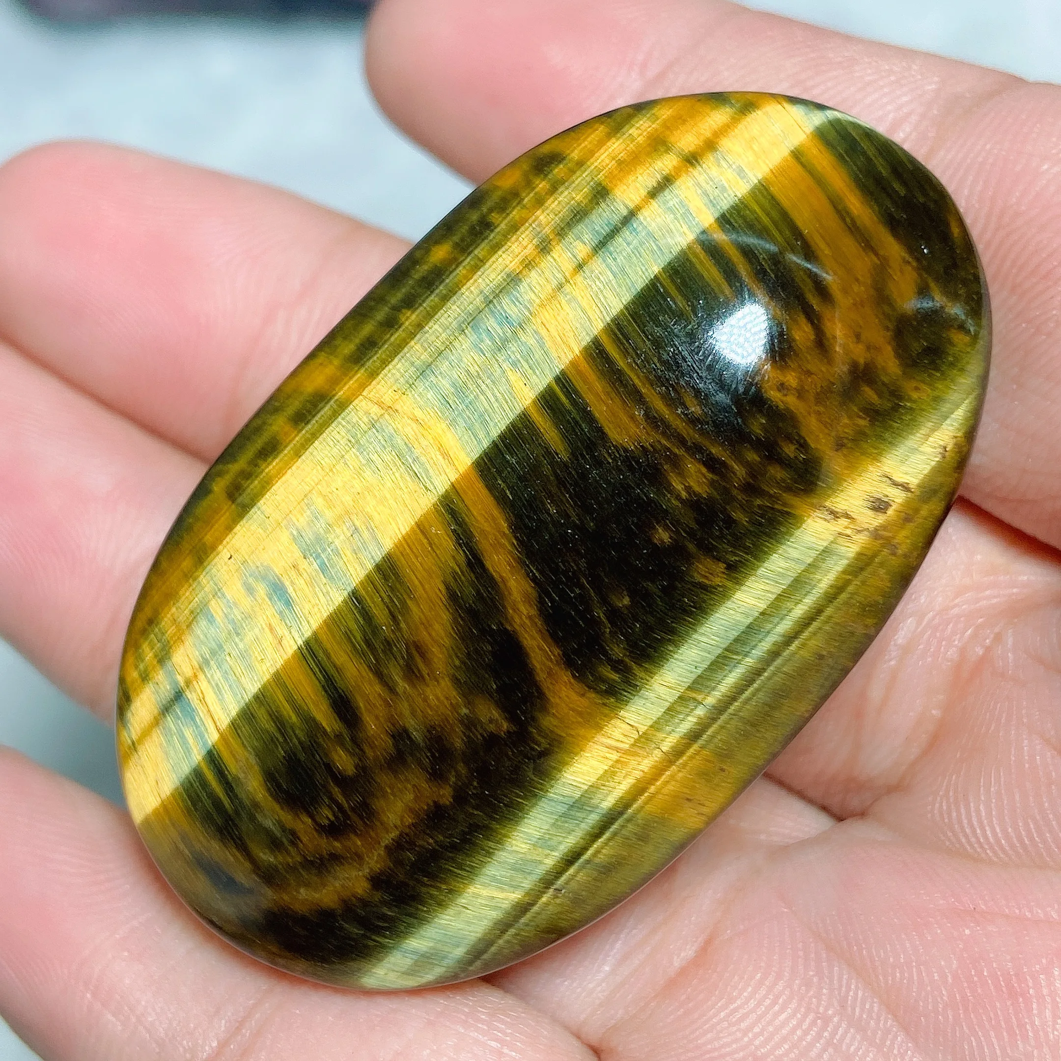 Healing Natural Crystals Blue Yellow Tiger Eye Palm Stone High Quality Reiki Home Decorations Mineral Energy Gift Ore Polished