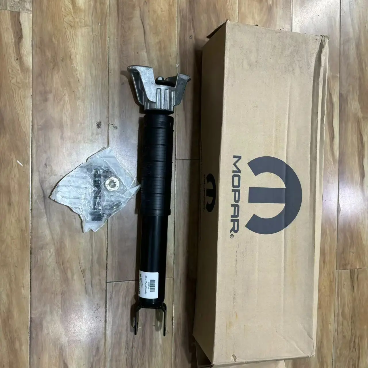 

New Mopar Rear Shock Absorber 68330521AA Adjustable Gas Coilover Suspension for Jeep Grand Cherokee Front