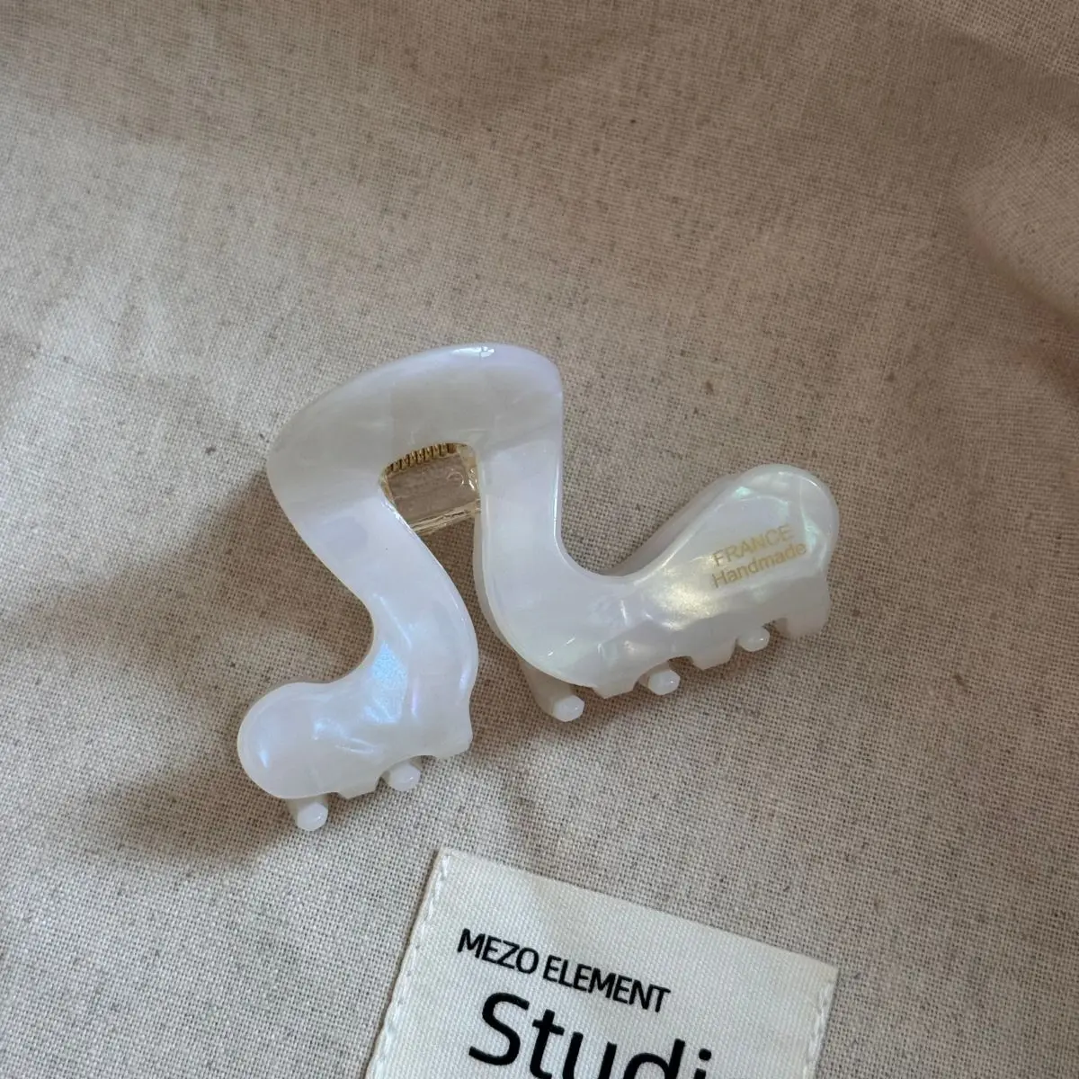 Hair Claw Clip Acetate Strong Grip Comfortable Non Slip Women Half Updo Holder Gentle No Pull for Daily Home Travel