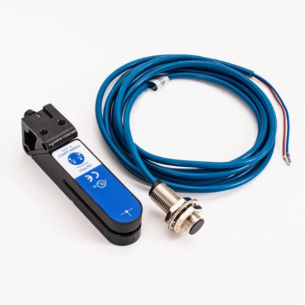 SR21-RG SR21-IR Original Datalogic Photoelectric Label Sensor With 2-Meter Power Cord
