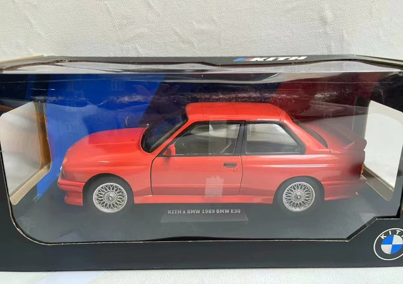 Diecast 1:18 Scale E30 M3 1989 Car Simulation Alloy Car Model Toy Collectible Gifts Ornaments