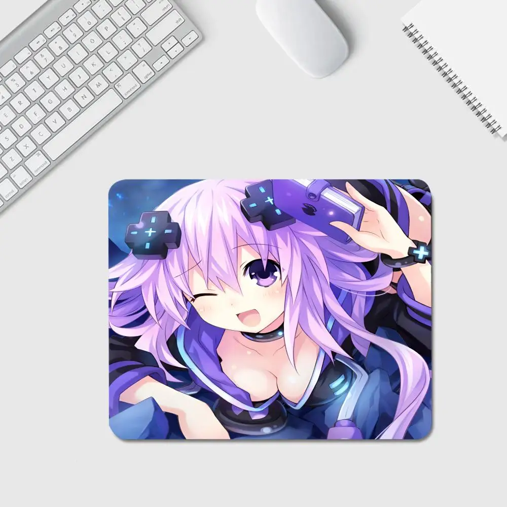 Anime Hyperdimensions Neptunias Mouse Pad Anime Game Mouse Pad High Quality Small Desk Pad Rubber Laptop Desk Pad