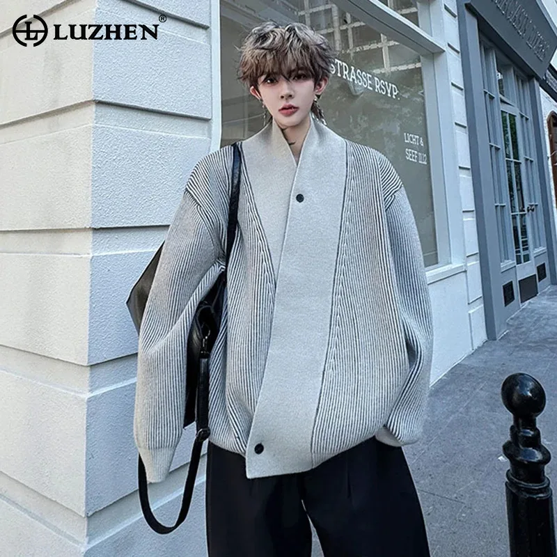 

LUZHEN 2025 осень-зима, новый полосатый текстурированный дизайн сращивания, вязаный кардиган с перекрестной планкой, мужской оригинальный уличный свитер JY4874