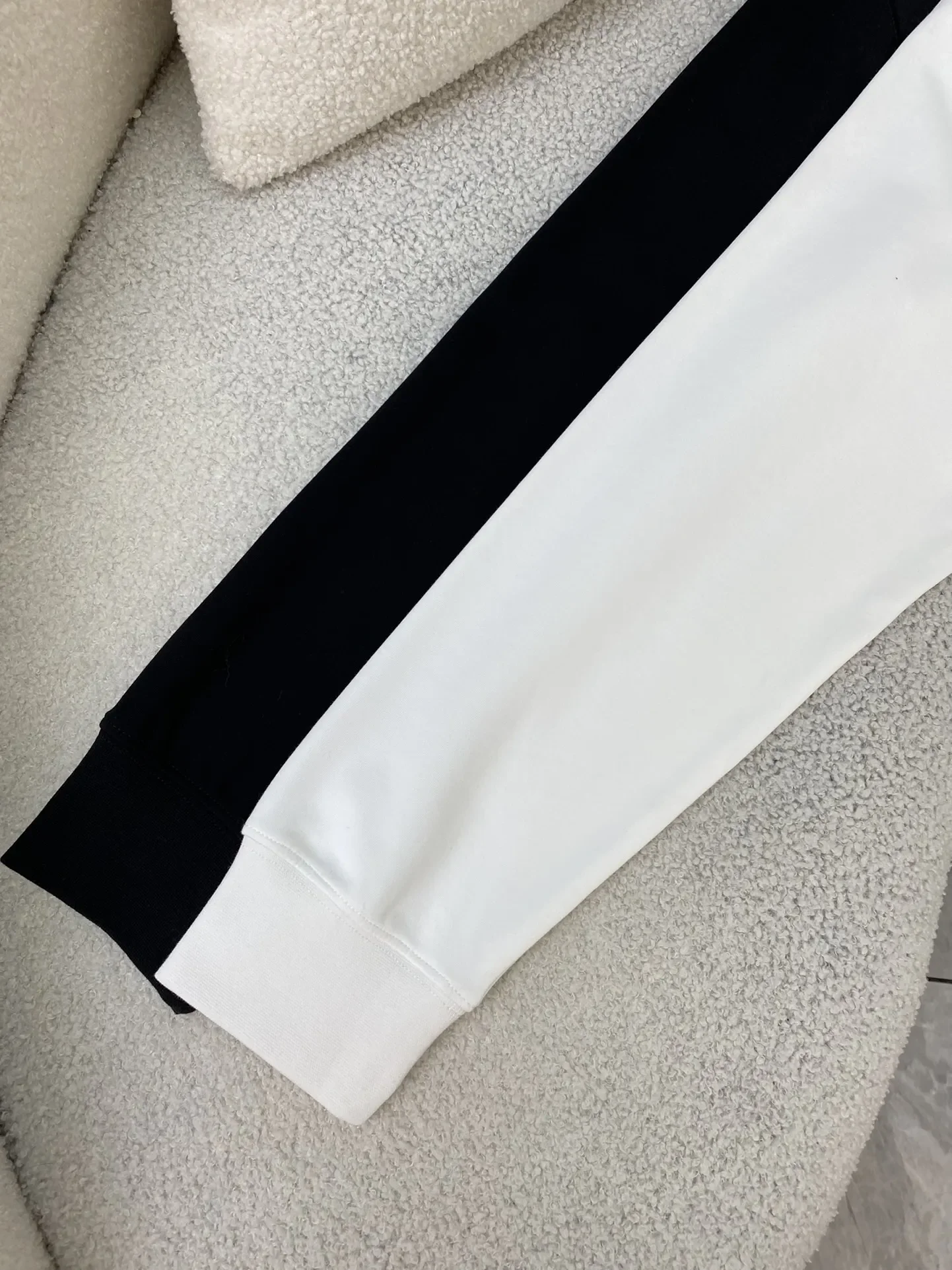 Men`s  hoodie T-shirt BB Bralobdon 2024 autumn/winter new fashion brand men's letter hoodie loose round neck with a base shirt