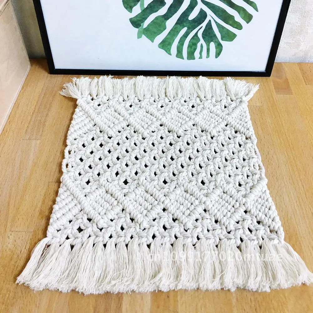 

Нескользящий современный минималистичный белый диван-подушка ручной работы из хлопчатобумажной веревки и небольшой коврик для украшения дома