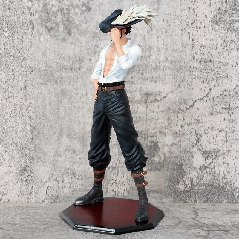 新リリースワンピース白制服イーグルアイチョッパーミホーク Abs プラスチックアクションフィギュアデスクトップ装飾グッズギフト