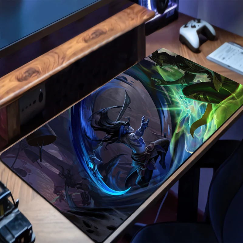 

Mousepad Large League of Legends Kayn Gaming Keyboard Gamer Mouse Pad on The Table Desk Mat coaster Anime PC carpet Mouse Mats