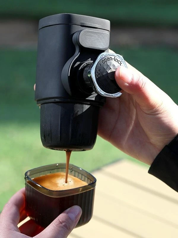 Draagbare espressomachine Handpers Handmatige capsulemachine Outdoor Camping Reizen Klein