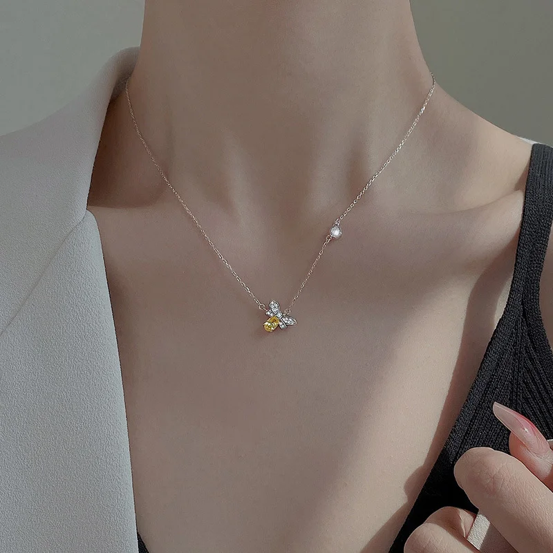 Fashion 925 Sterling Silver Small Bee Zircon Necklace Charm Animal Pendant Cute Clavicle Chains Fine Jewelry for Women - Image 2