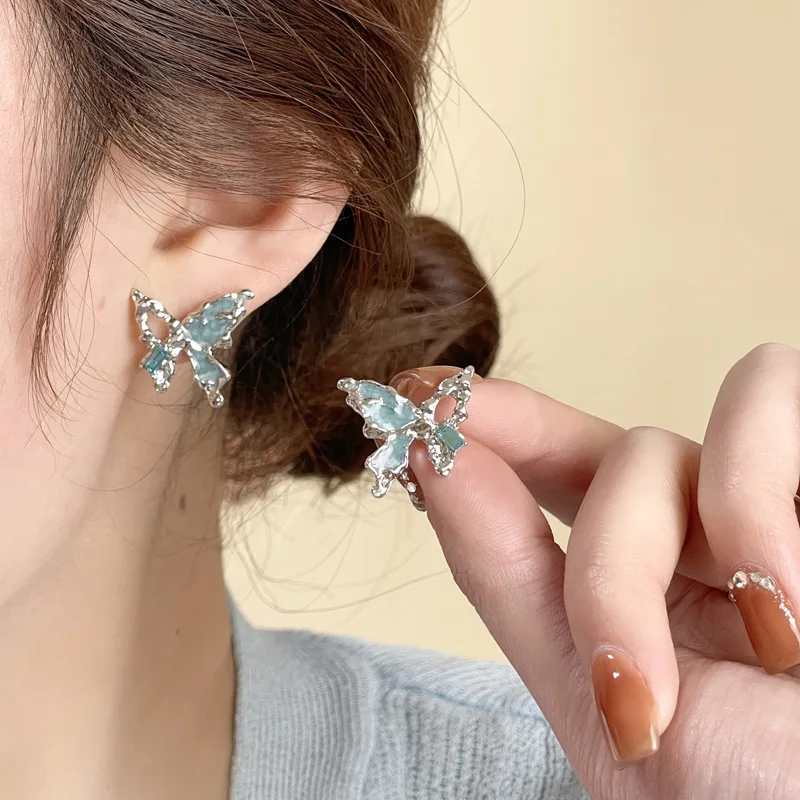 Original Abstract Irregular Butterfly Design Studs Hollow Cold Style Earrings Sweet Cool Ear Rings 6615