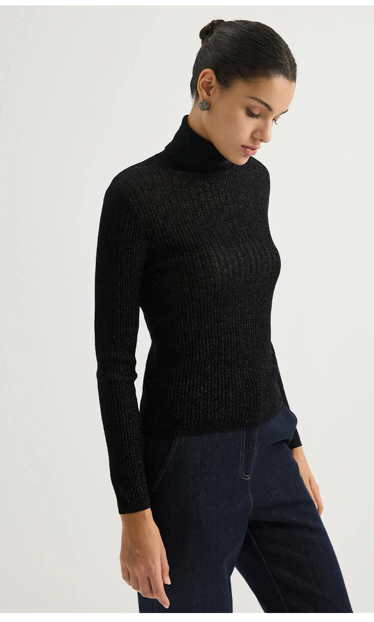 BY3621692 Damen Rollkragenpullover aus Wollmischung, Zopfmuster, lange Ärmel, Manschetten mit Kettendetail, dezenter Glanz, schmale Passform, Frühherbst – Detail 10